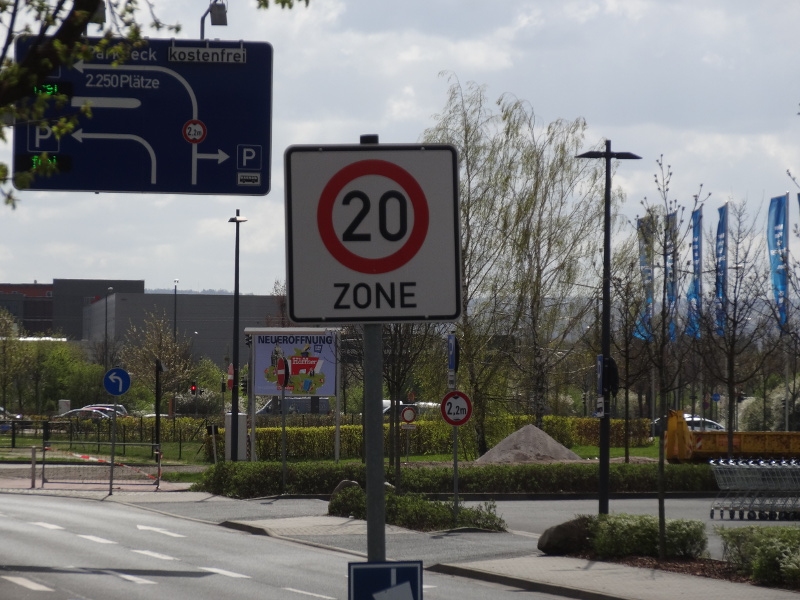 Elbepark verkehrsschilder tempo 20