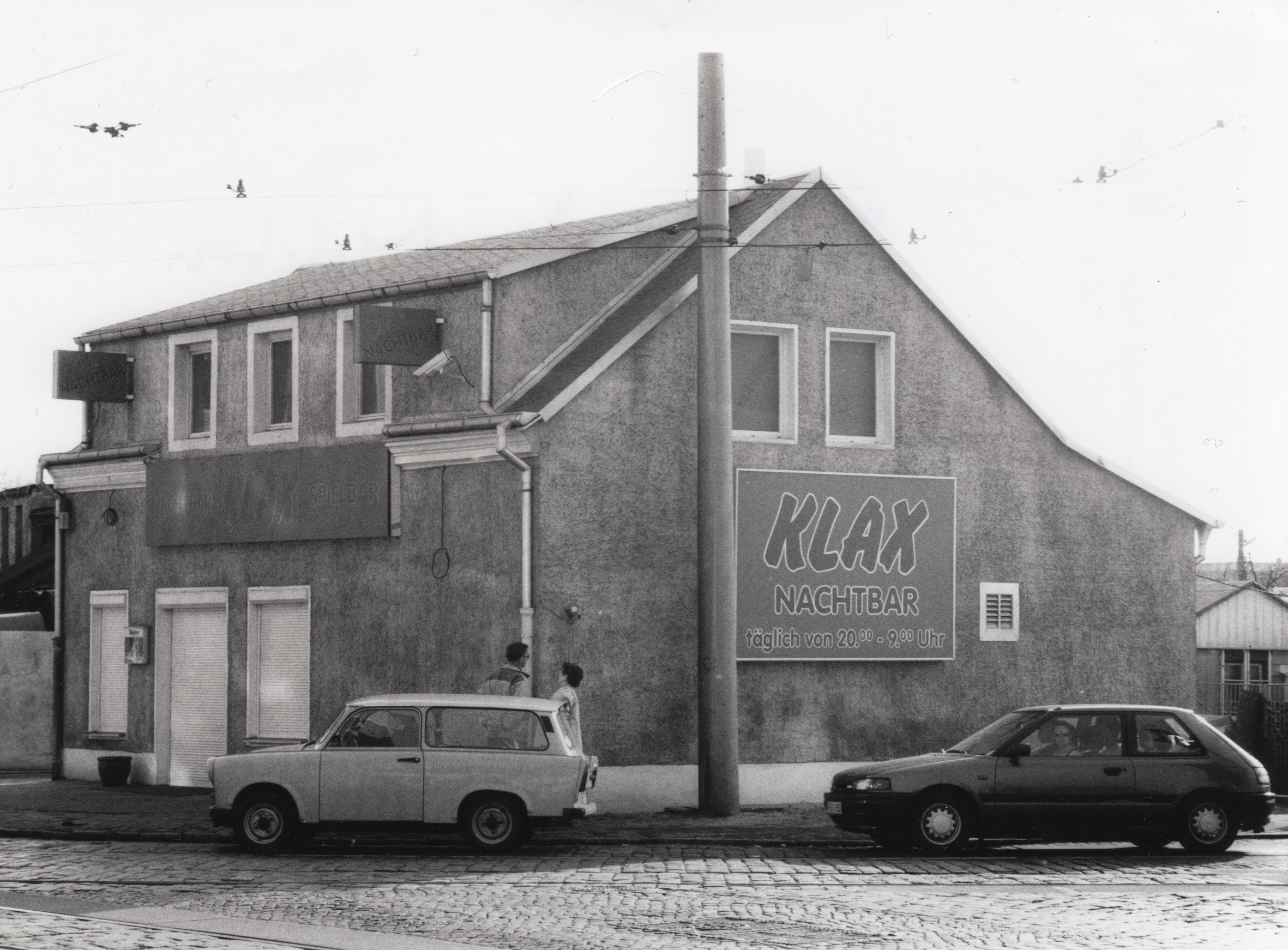 Zum Start 1990 gab es noch keine nackte Haut zu sehen. Foto: Archiv nachtbar Klax