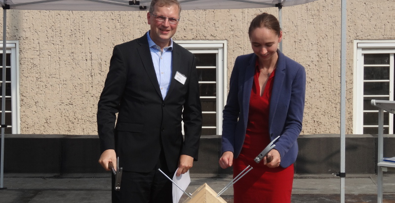 klinikum-neustadt-richtfest-0909-richter-kaufmann