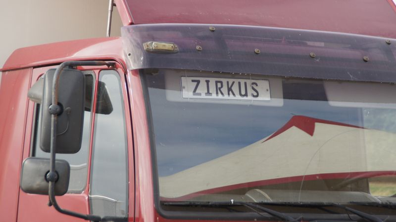 Der Zirkus ist in der Stadt!