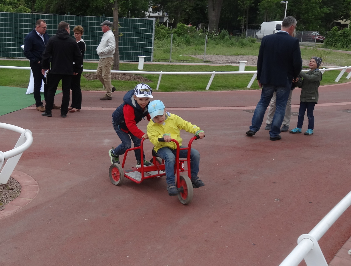 Pieschener Melodien Einweihung 2405 Dreirad