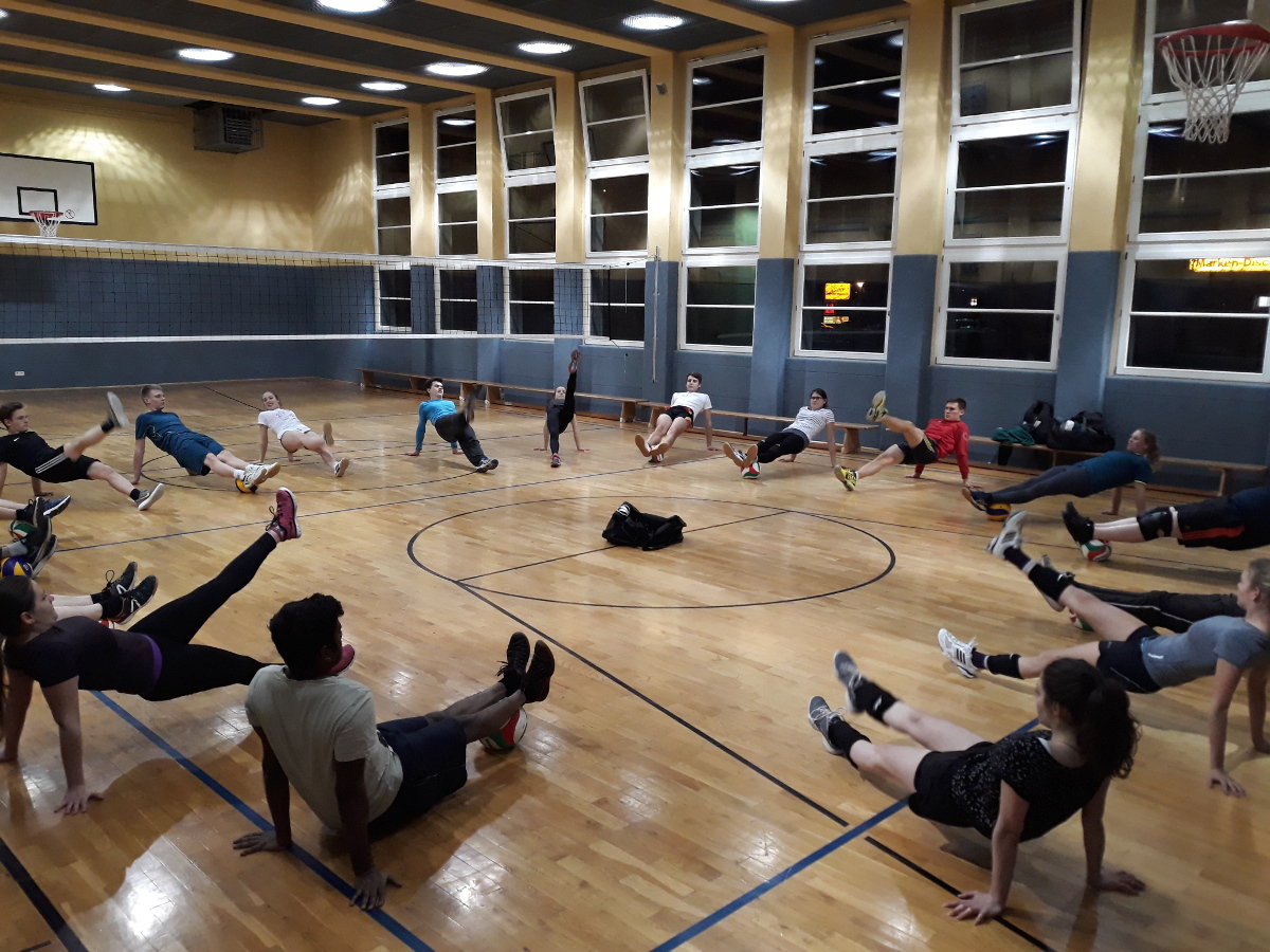 Nachtsport Aufwärmen Volleyball_SJD