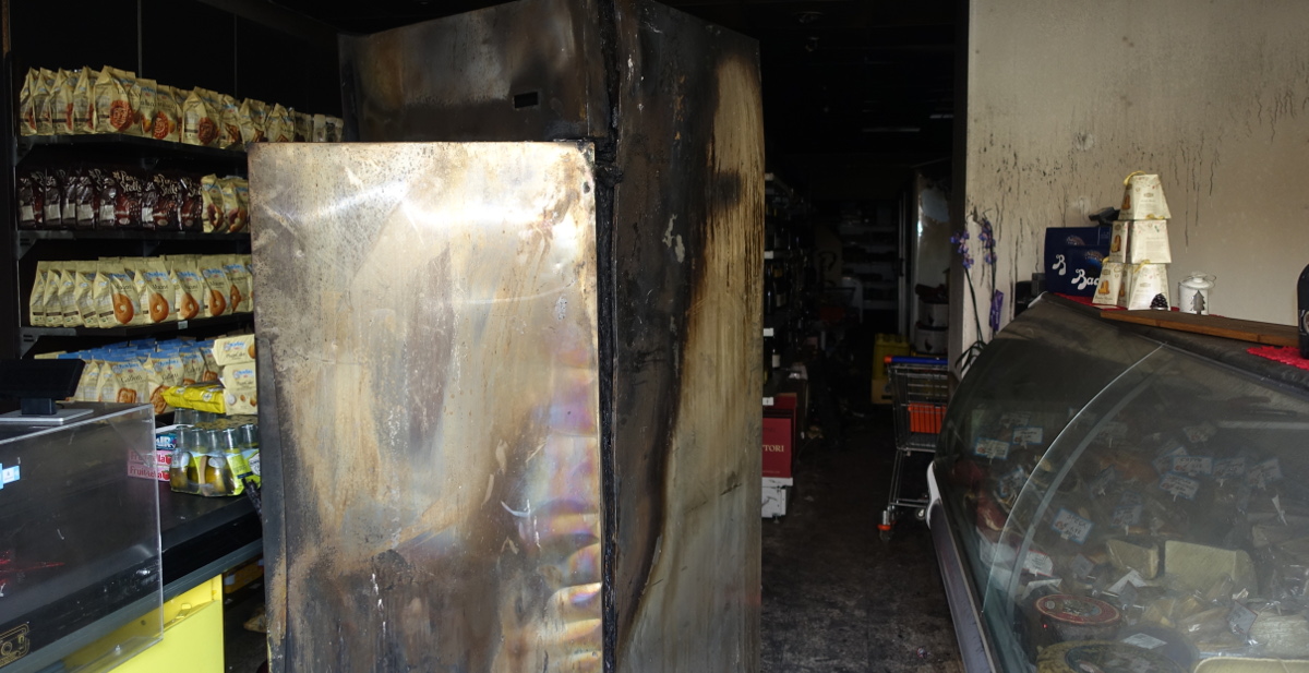 Tutto Italiano kuehlschrank