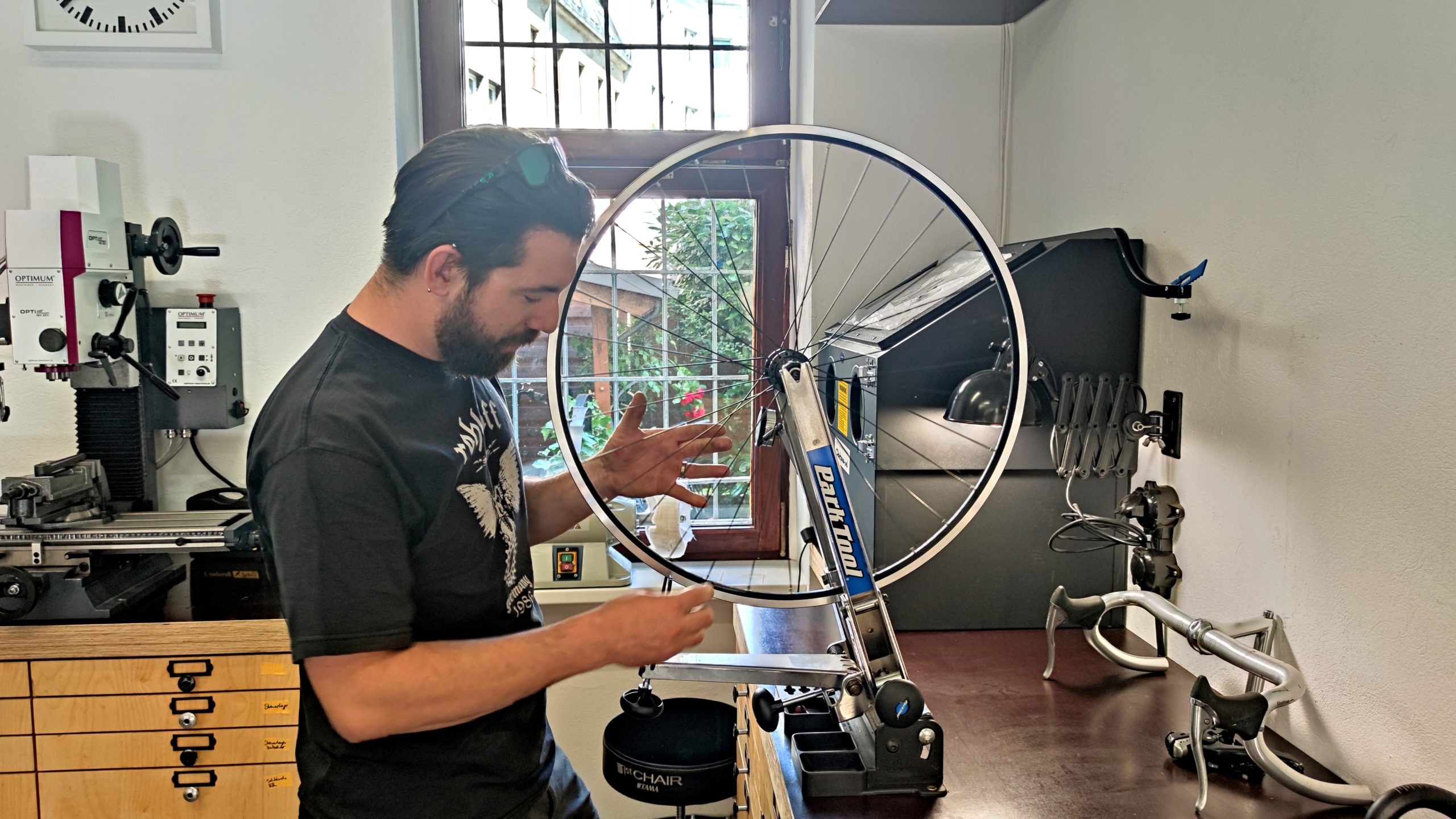 Felix Lange bei der Arbeit - Foto: Maren Kaster