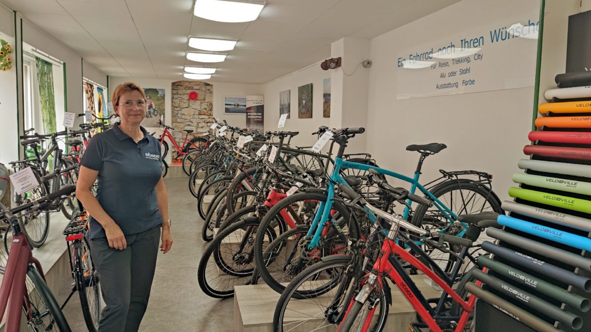 Inhaberin Syvlia Kührt freut sich schon auf die Aktionswoche. - Foto: Maren Kaster
