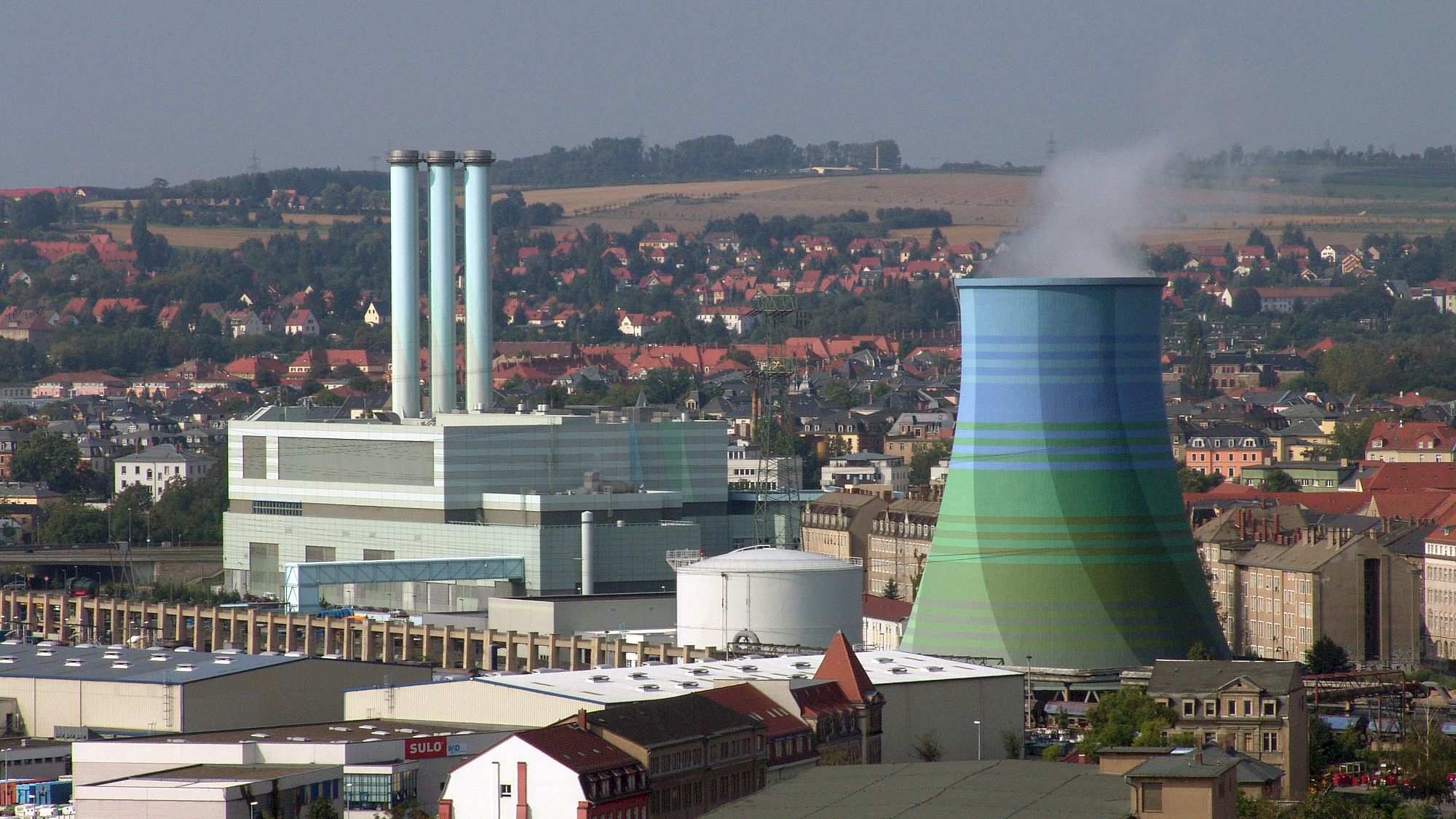 Gasturbinen-Heizkraftwerk der Sachsen-Energie an der Nossener Brücke - Foto: Ronny Zeidler/Sachsen-Energie