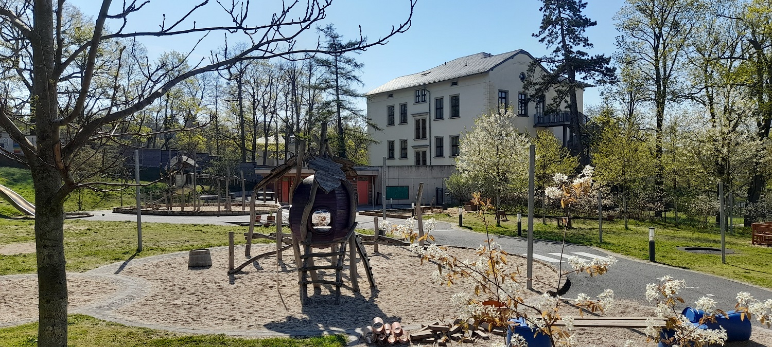 Kita-Maxim-Gorki-Strasse-4