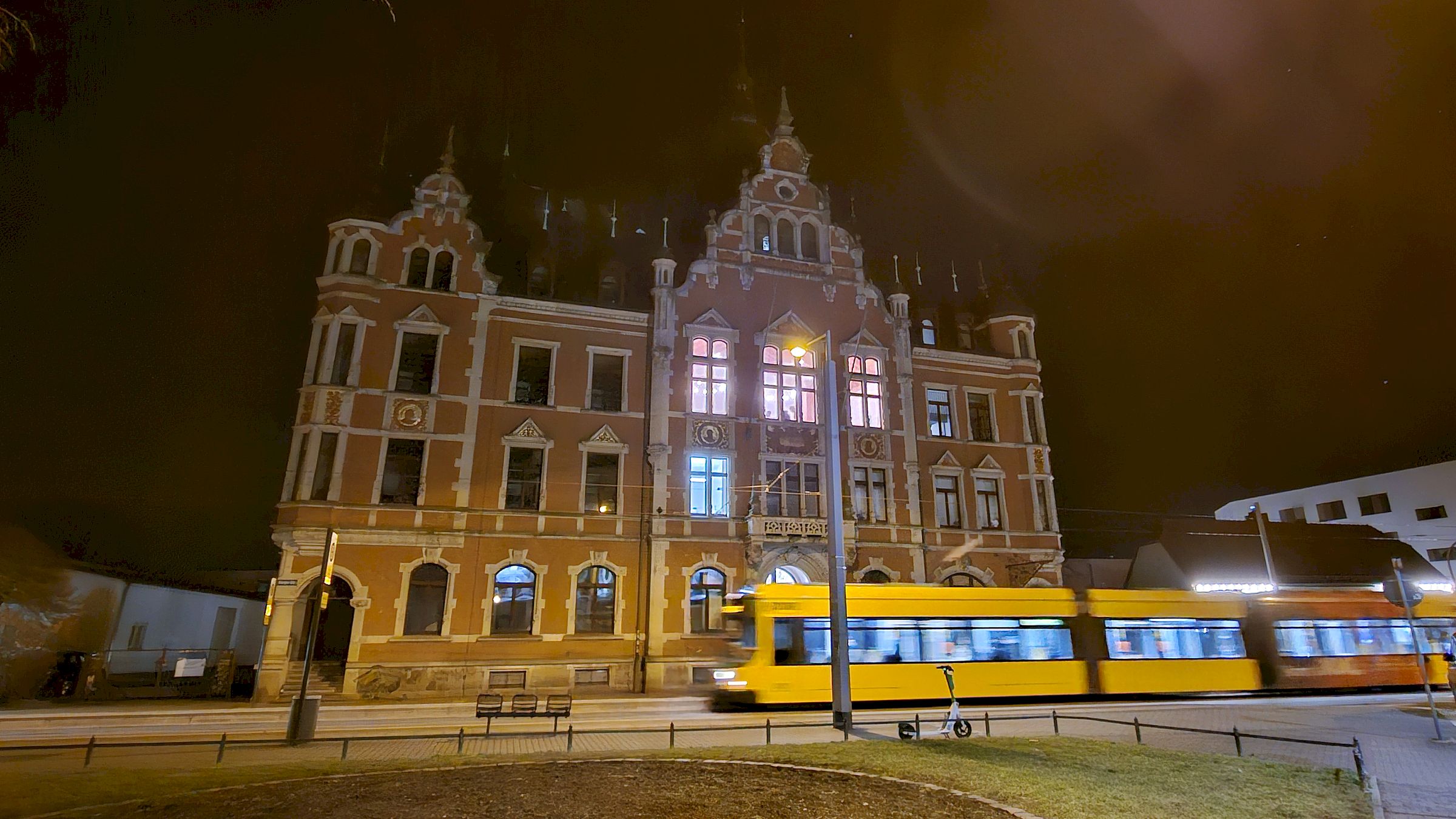 Stadtbezirksbeiratssitzung im Pieschener Rathaus - Foto: J. Frintert