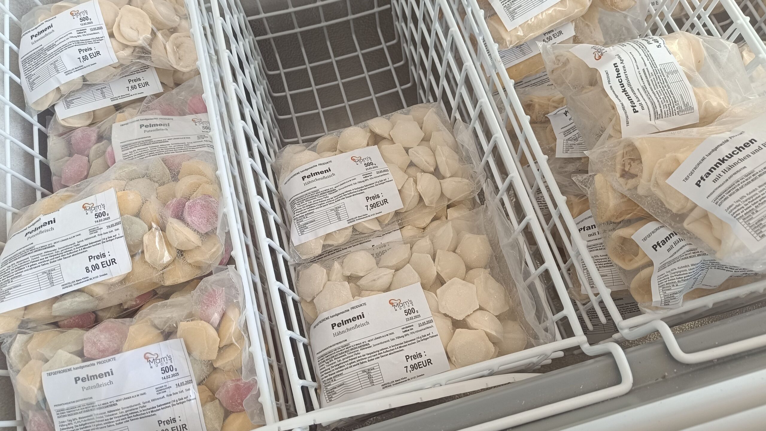 Die fertigen Pelmeni werden verpackt. Foto: S. Reichel