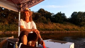 Roman Kreisel ist Projektleiter von "Elbfloss", welches über den Wunjo e.V. läuft.