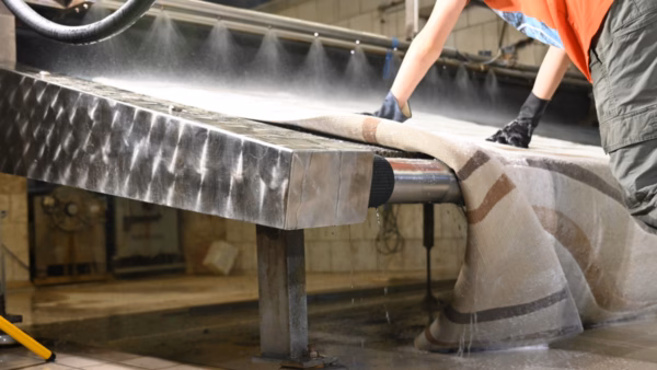 Eine professionelle Teppichreinigung lohnt sich. Bildquelle: DTR Teppichreinigung