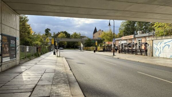 Die Bushaltestellen am S-Bahnhof Pieschen sollen ausgebaut werden - Foto: Stadtverwaltung
