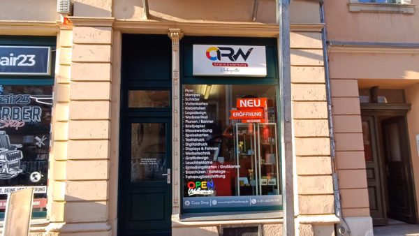 Familie Günaydim hat am 2. Januar einen Copyshop auf der Oschatzer Straße eröffnet.