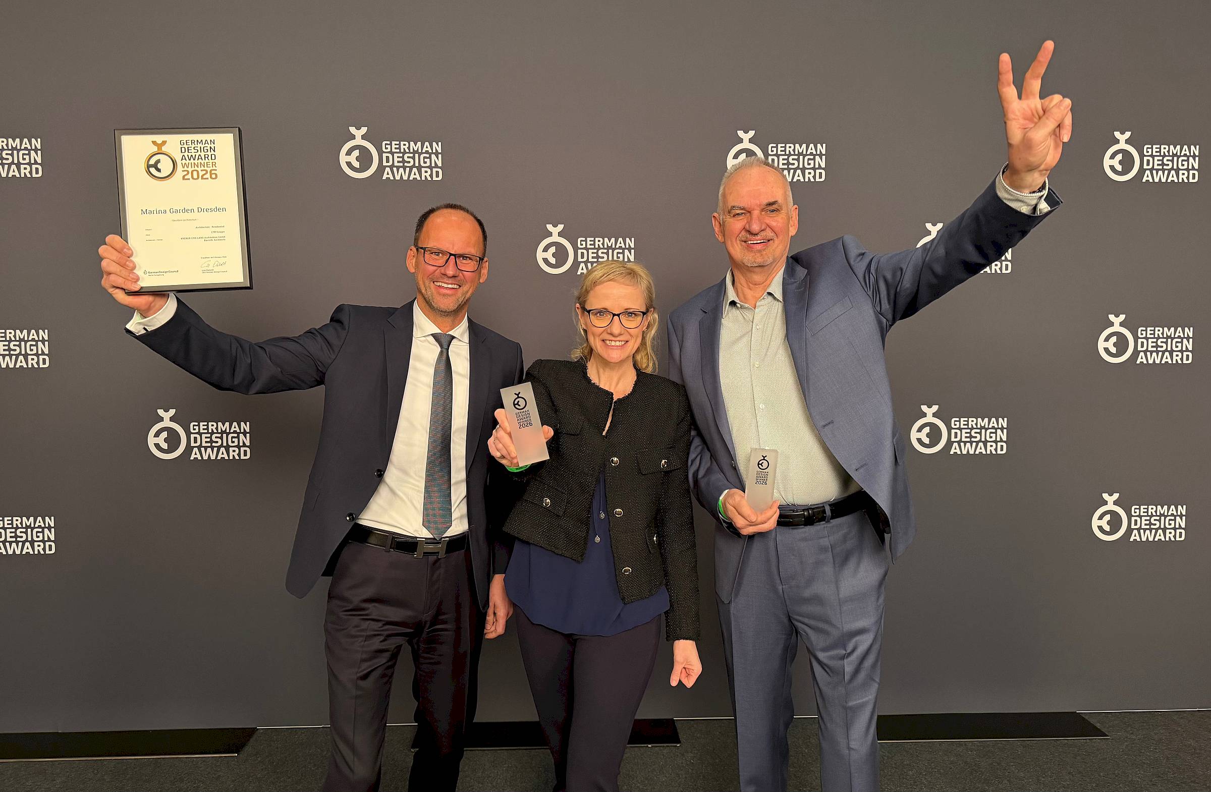 Ján Horváth (Prokurist CTR Real Estate), Alice Zahradnikova (Marketing Manager CTR Real Estate) und Petr Albl, Projektleiter Deutschland CTR Real Estate - Foto: CTR