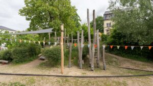 Sportfest in den Kitas „Concordia“ und „PiMo“ Das grüne Außengelände bietet den Kindern der Tagesstätten viele Spielmöglichkeiten. Foto: Sebastian Diehl