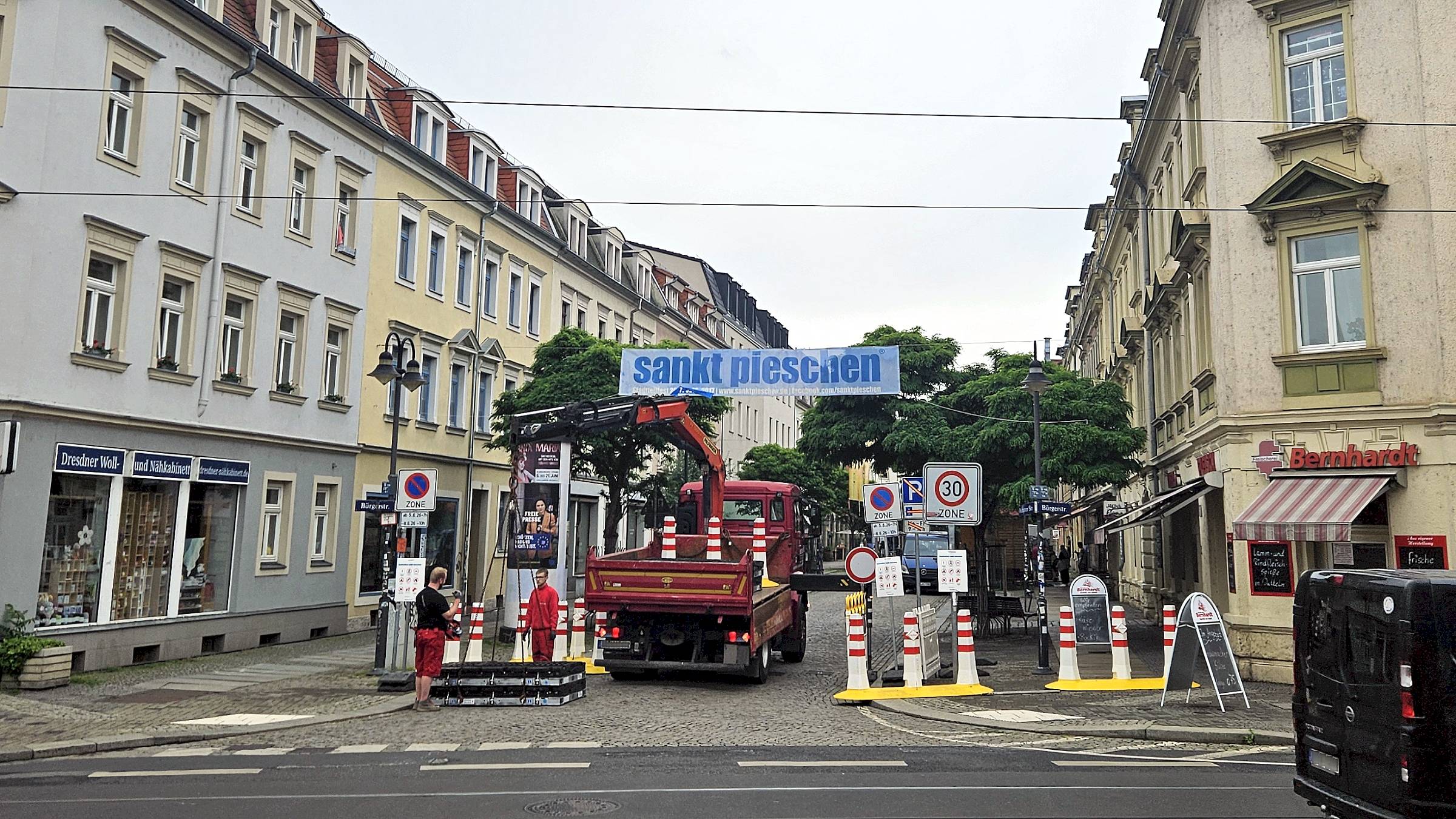Sankt Pieschen steht in den Startlöchern. Offiziell geht es ab 18 Uhr los. Foto: J. Frintert