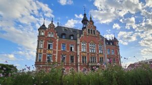 Aus dem Rat des Stadtbezirks vom 8. September 2026 Rathaus Pieschen - Foto: J. Frintert